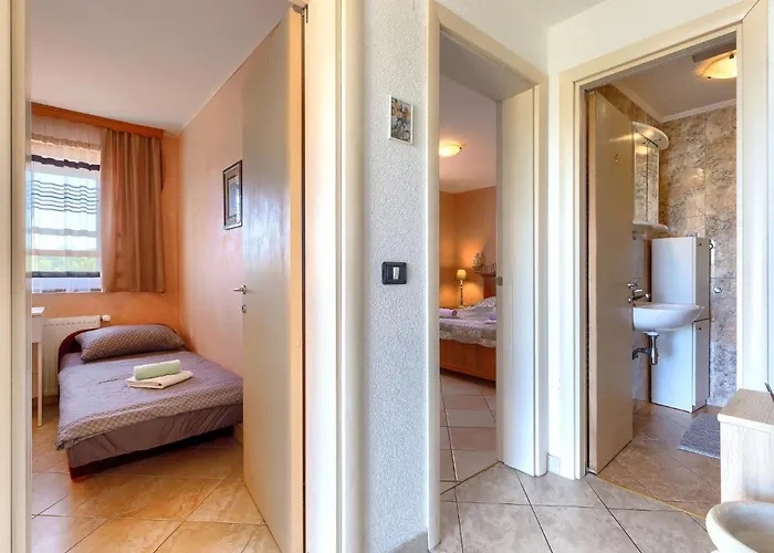 Fontana-1 By Interhome *